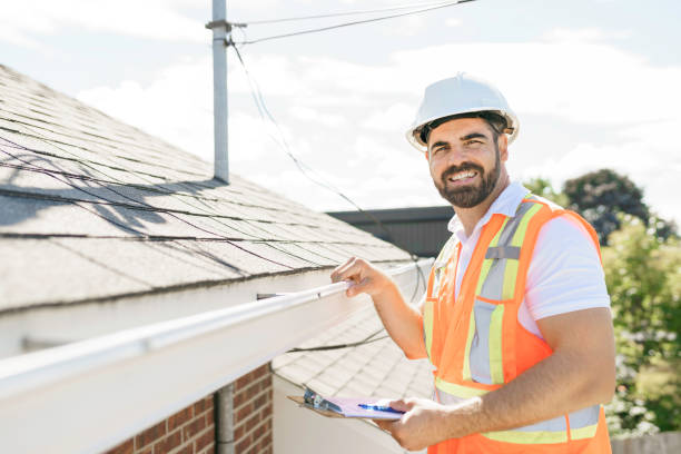 Best Roof Leak Repair  in Independence, WI